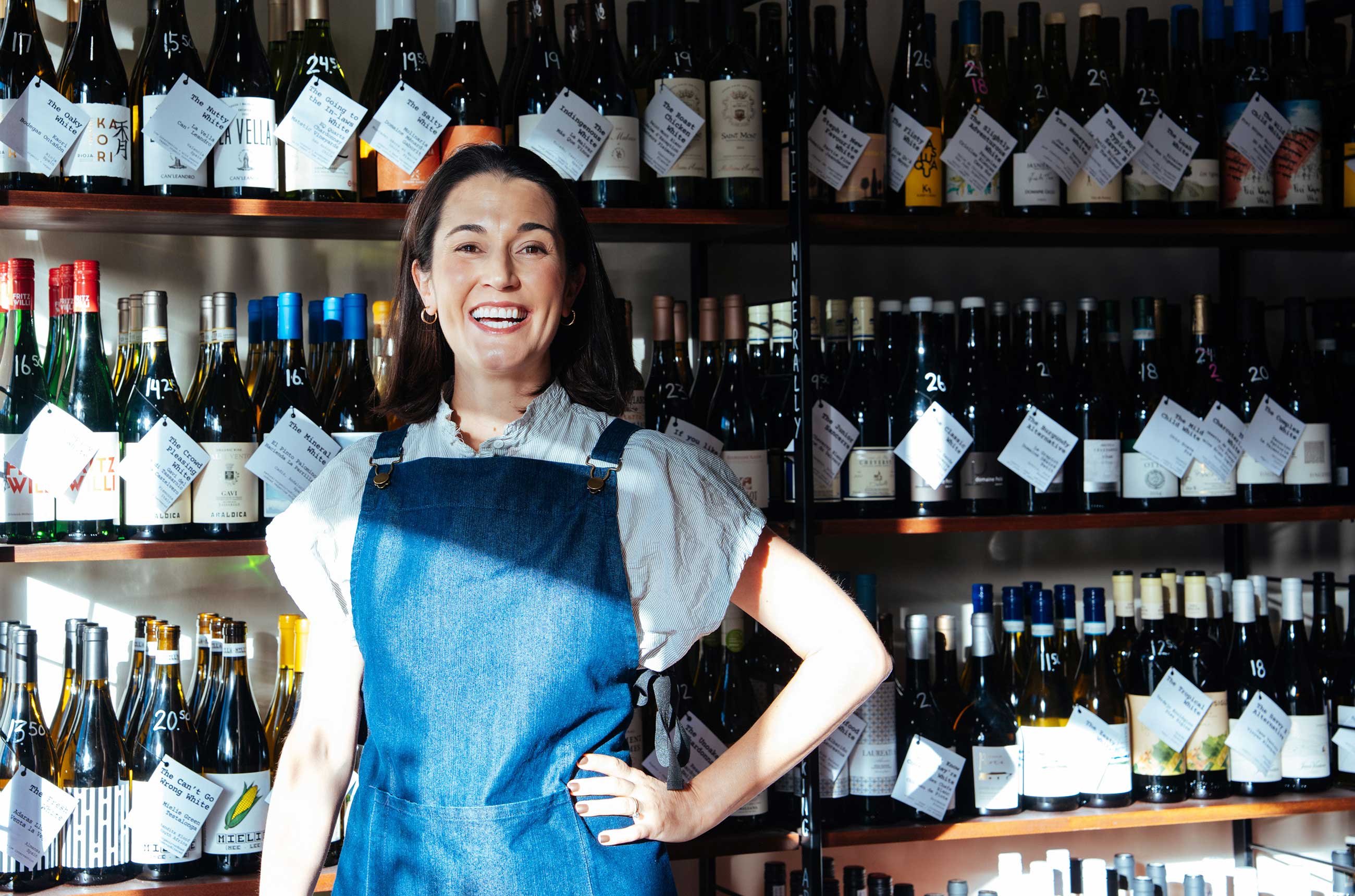 Steph di Camillo in Wine & Such in Blackheath, Londen